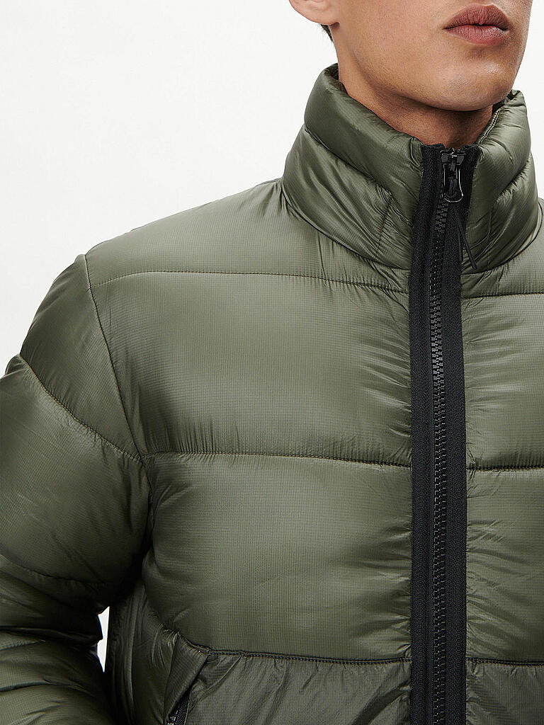 DRYKORN | Steppjacke VERO | olive