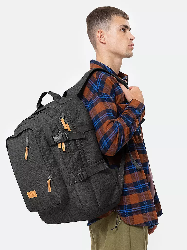 EASTPAK Rucksack Volker 35L grau