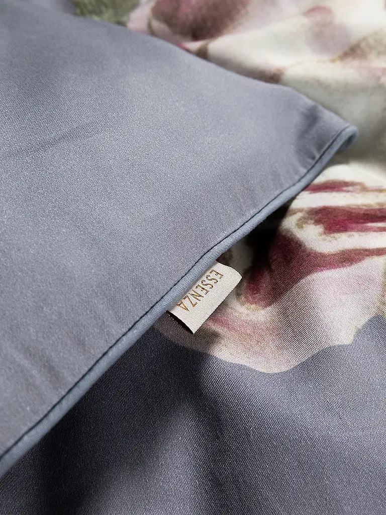ESSENZA | Satin Bettwäsche 70x90cm / 140x200cm MADIA Global Grey | hellgrau