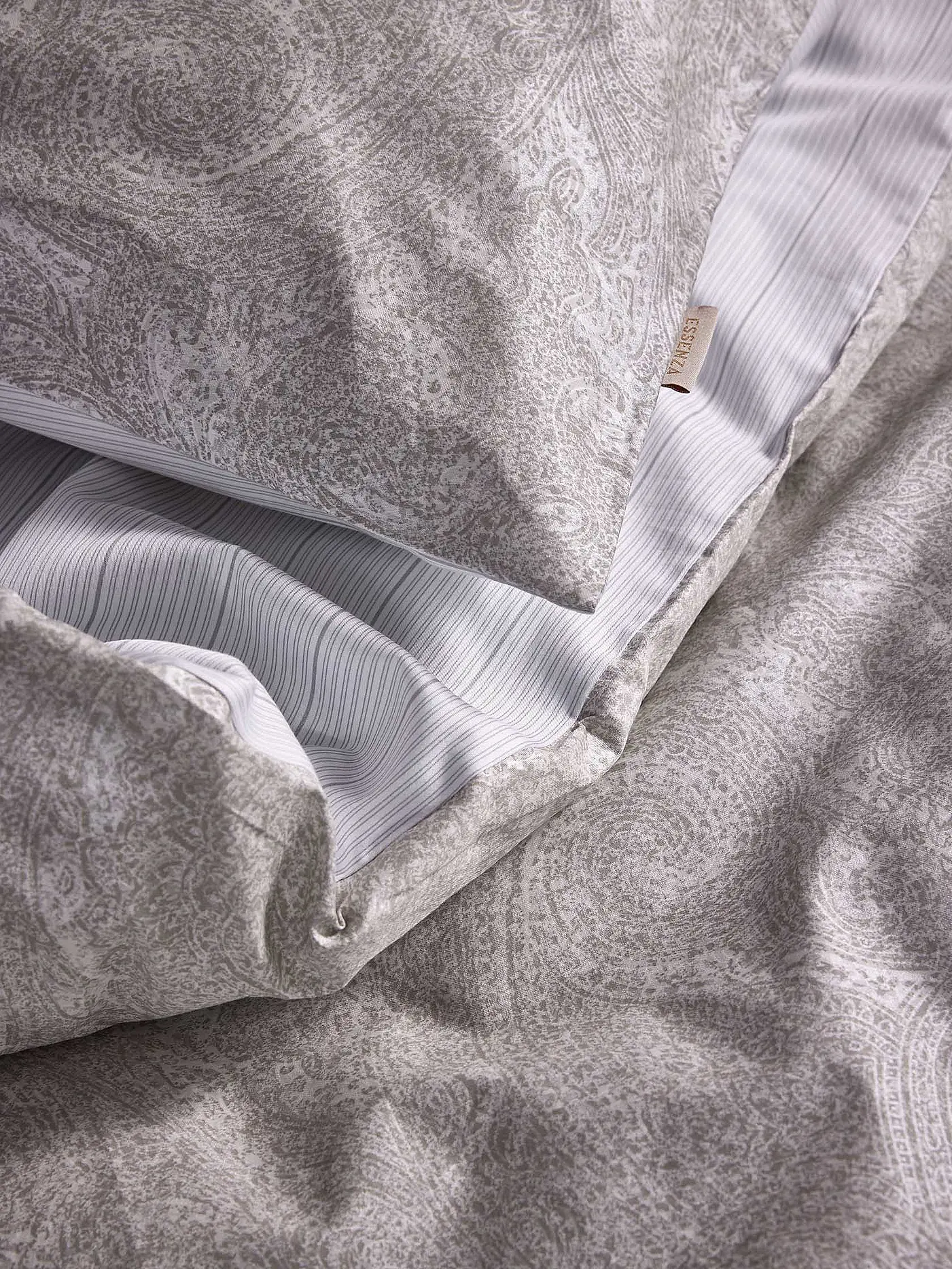 ESSENZA | Satin-Bettwäsche FABRICE 70x90cm/140x200cm Cloud Grey  | hellgrau
