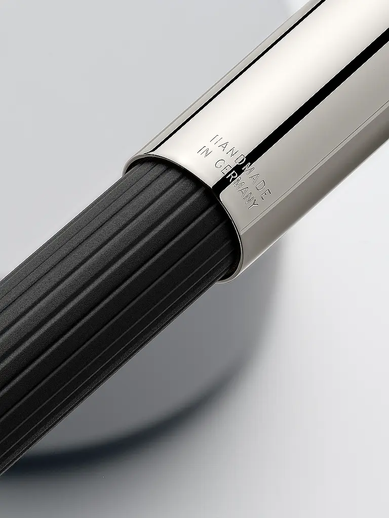 FABER-CASTELL | Füllfederhalter Tamitio Schwarz M  | Schwarz