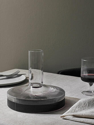 FERM LIVING | Jarra de vino RIPPLE 1,1l