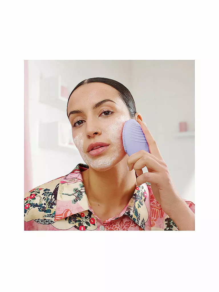 FOREO | LUNA™ 3 sensitive skin  - Gesichtsreinigungs- und Massagegerät für empfindliche Haut | lila