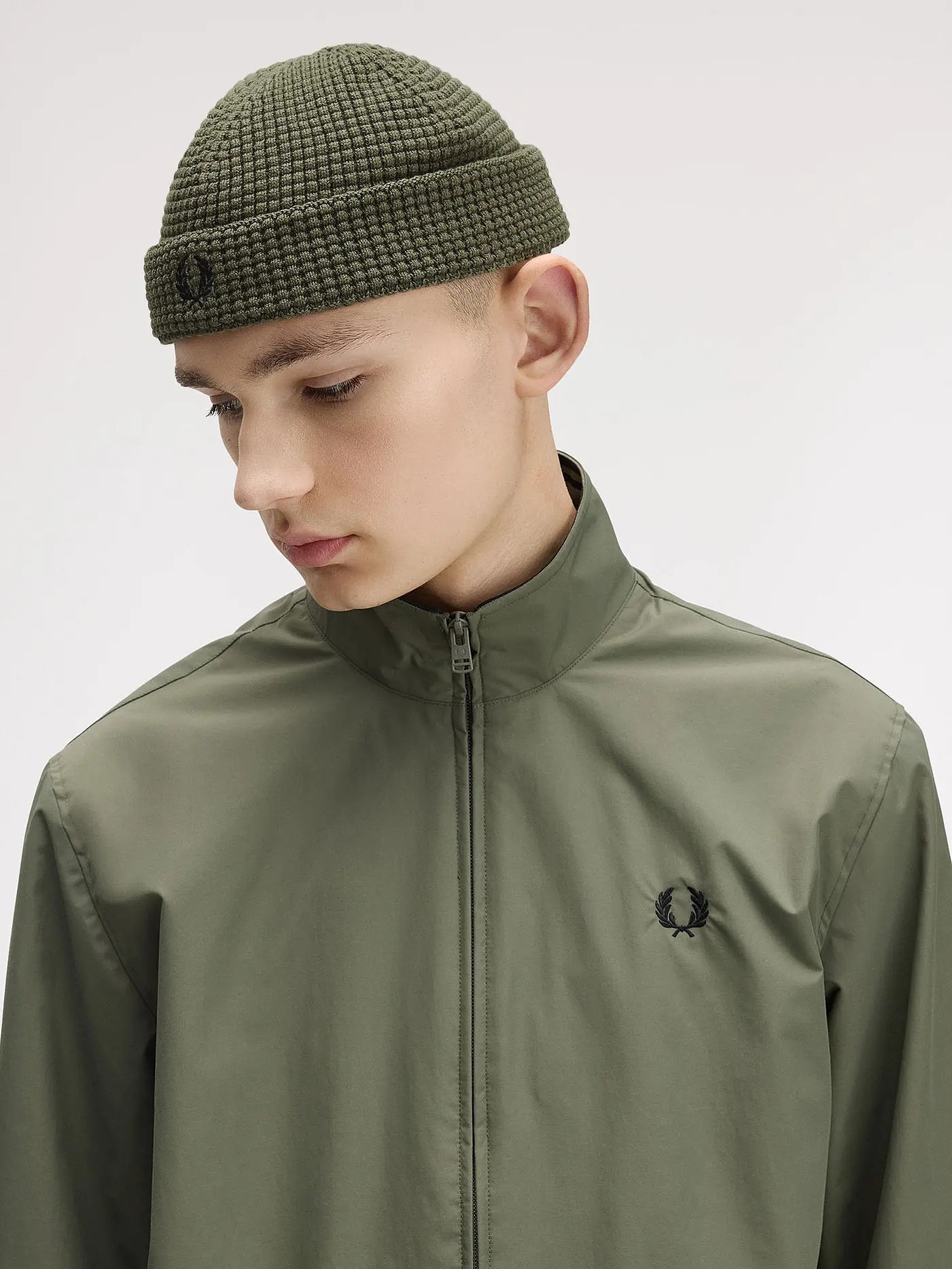 FRED PERRY | Mütze - Haube WAFFLE BEANIE  | olive