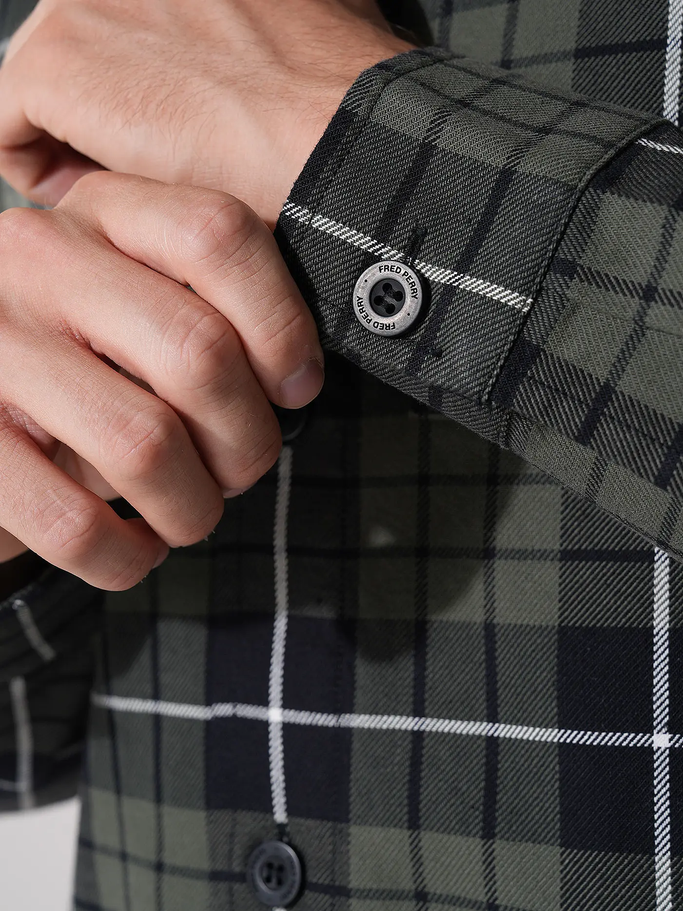 FRED PERRY | Overshirt  | olive
