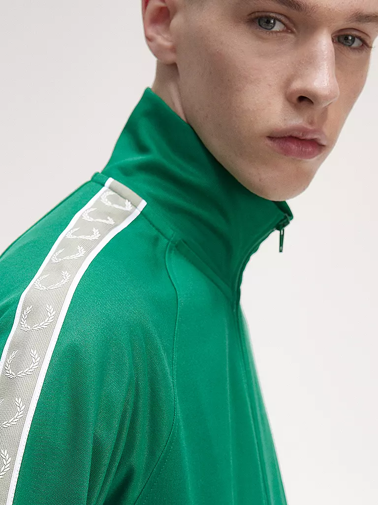 FRED PERRY | Sweatjacke  | grün
