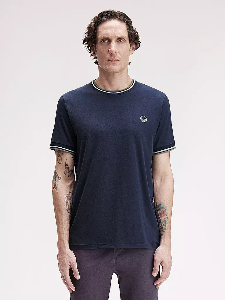 FRED PERRY | T-Shirt  | blau