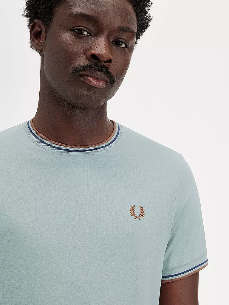 FRED PERRY | T-Shirt | creme
