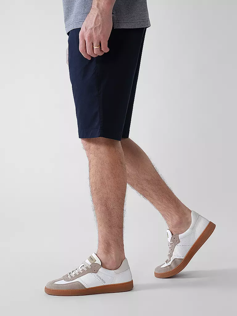 FYNCH HATTON | Shorts | hellgrün