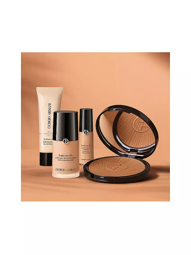 GIORGIO ARMANI COSMETICS | Luminous Silk Bronzer (90 Golden Sunrays) | camel