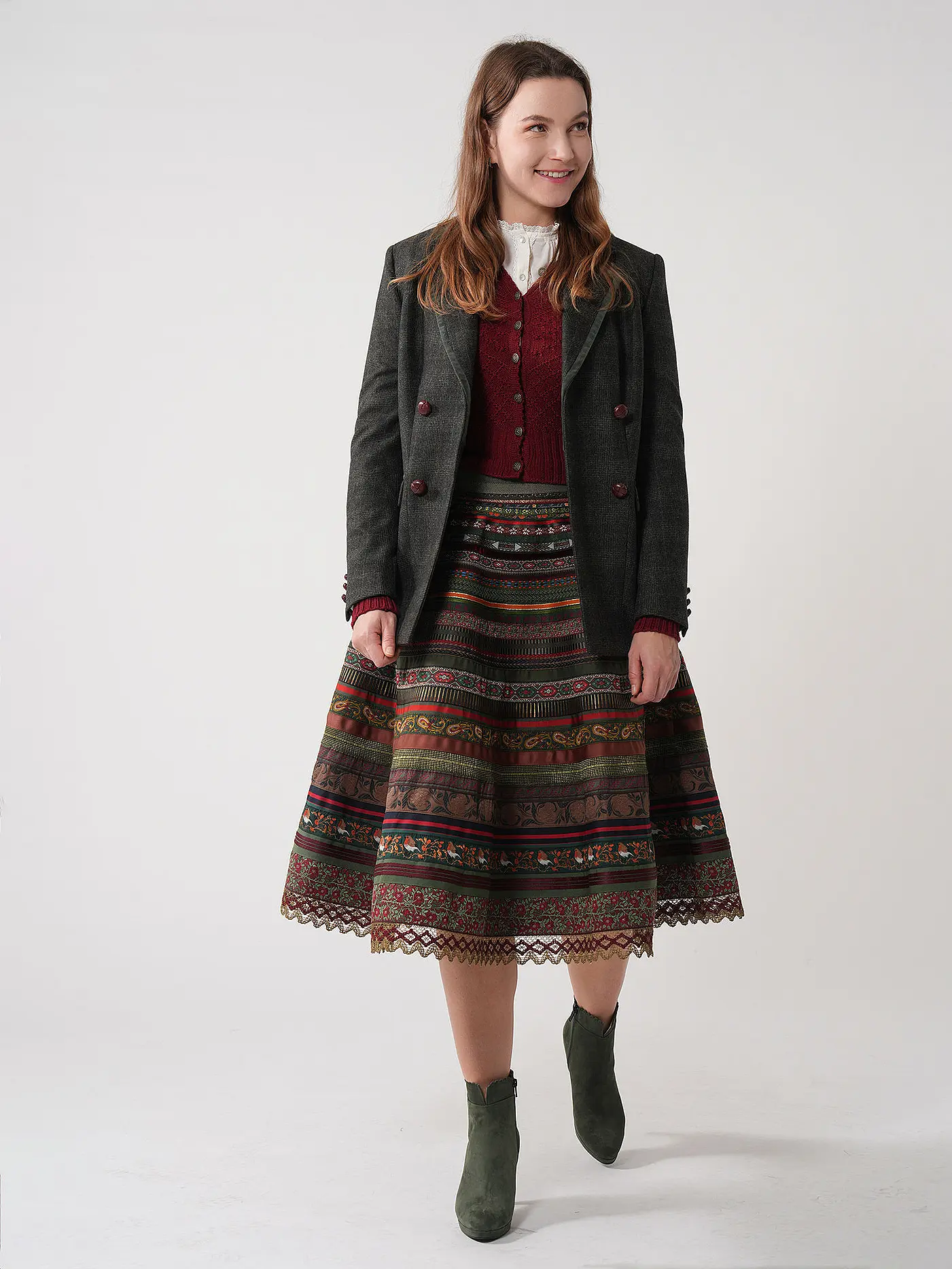 GOTTSEIDANK | Trachtenblazer GESA | olive