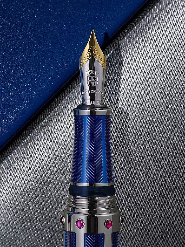 GRAF VON FABER-CASTELL | Füllfederhalter Pen of the Year 2024 Limited Edition | Blau