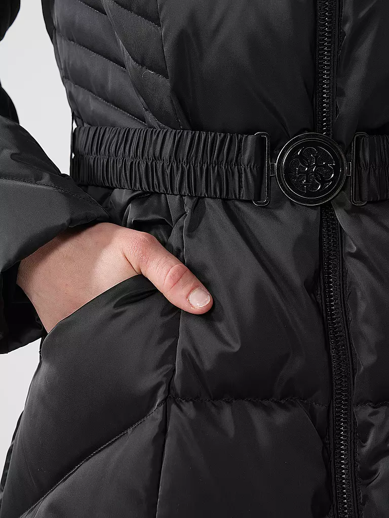GUESS | Daunensteppmantel | schwarz