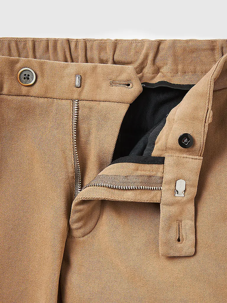 HILTL | Chino TRENTO PEACH  | camel