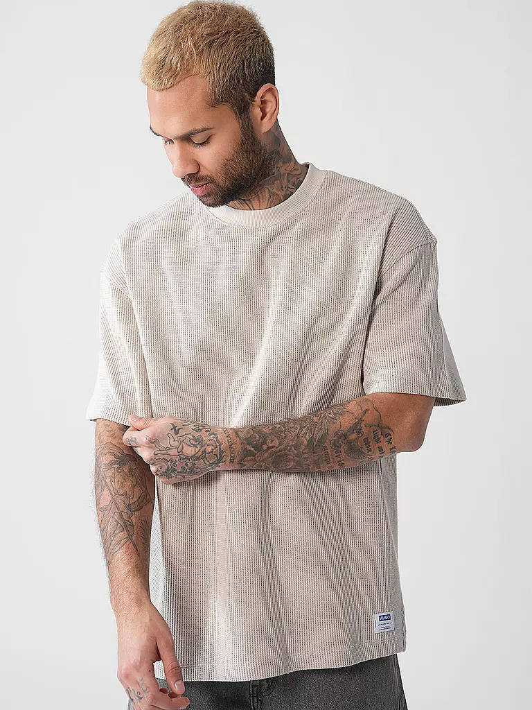 HUGO | T-Shirt NUWAFFLE | hellblau
