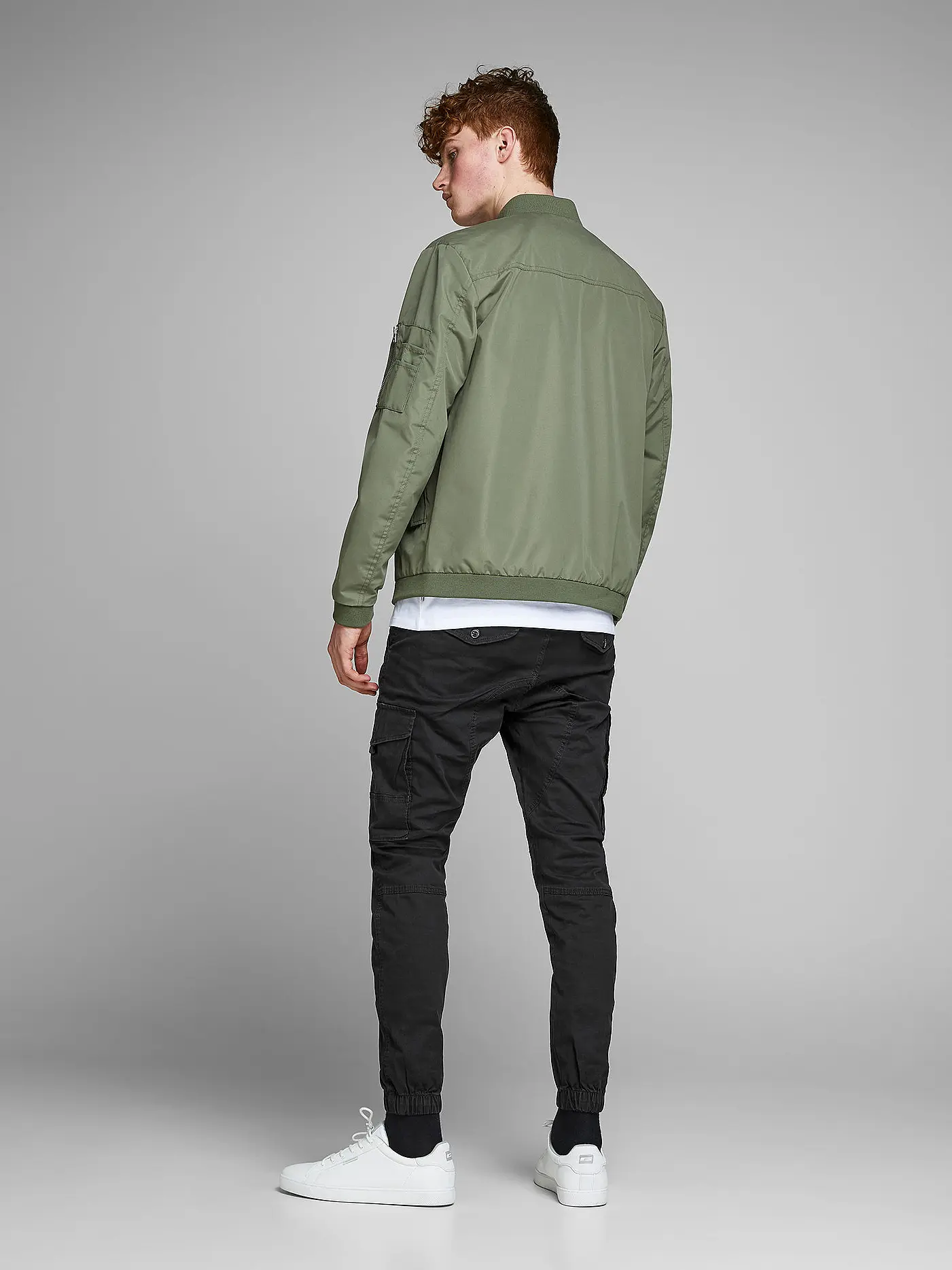 JACK & JONES | Cargohose JJIPAUL JJFLAKE | schwarz
