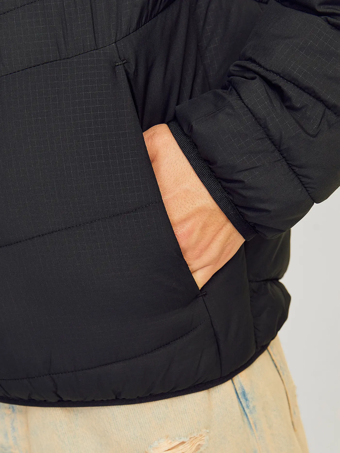 JACK & JONES | Leichtsteppjacke JJESTATE | schwarz