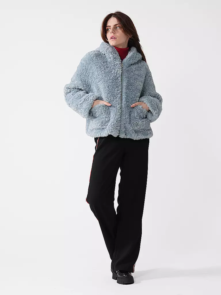JAKKE | Jacke in Felloptik DAPHNE | hellblau