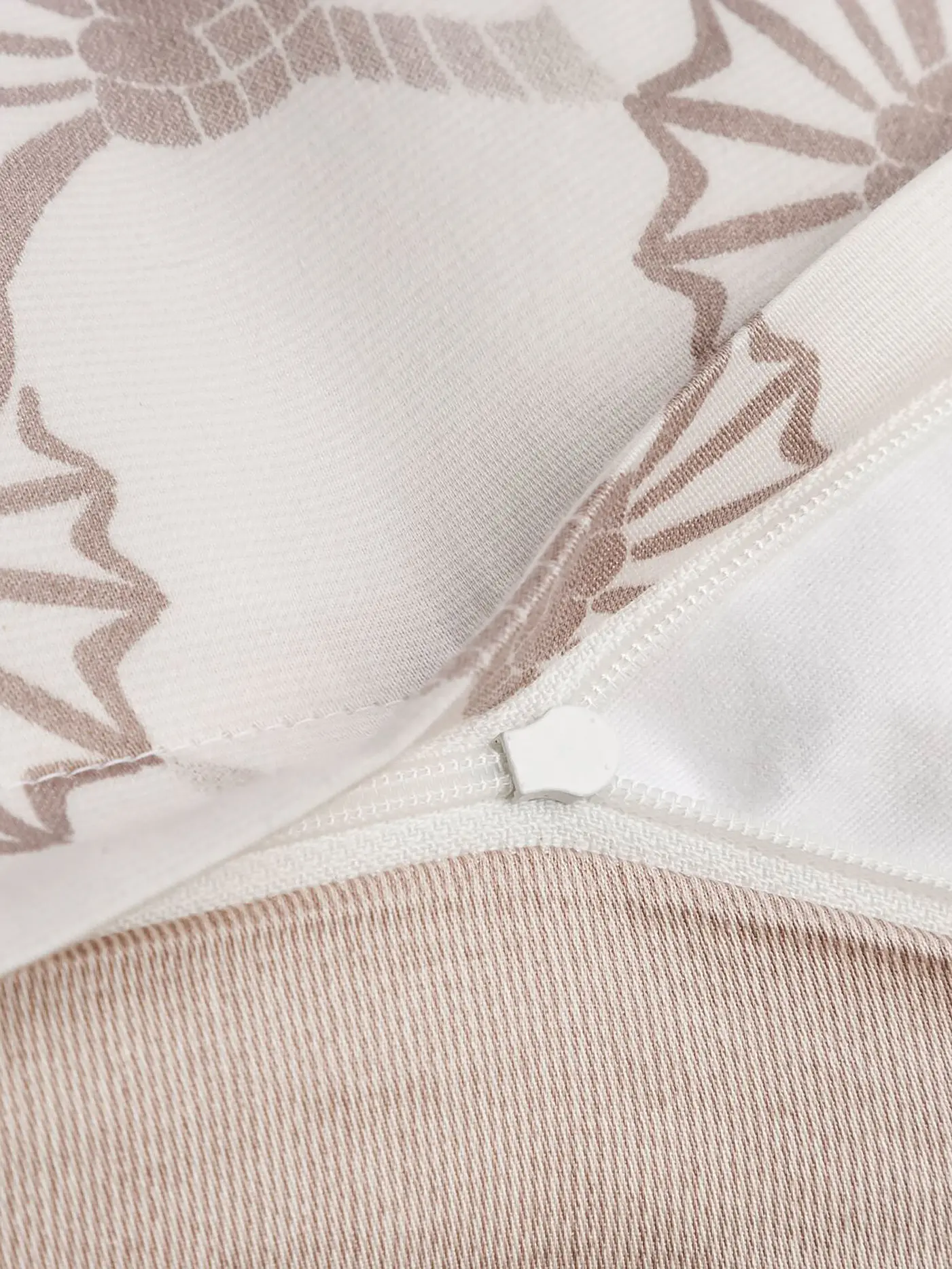 JOOP | Satin Bettwäsche 70x90cm/140x200cm CORNFLOWER DOUBLE Beige | beige