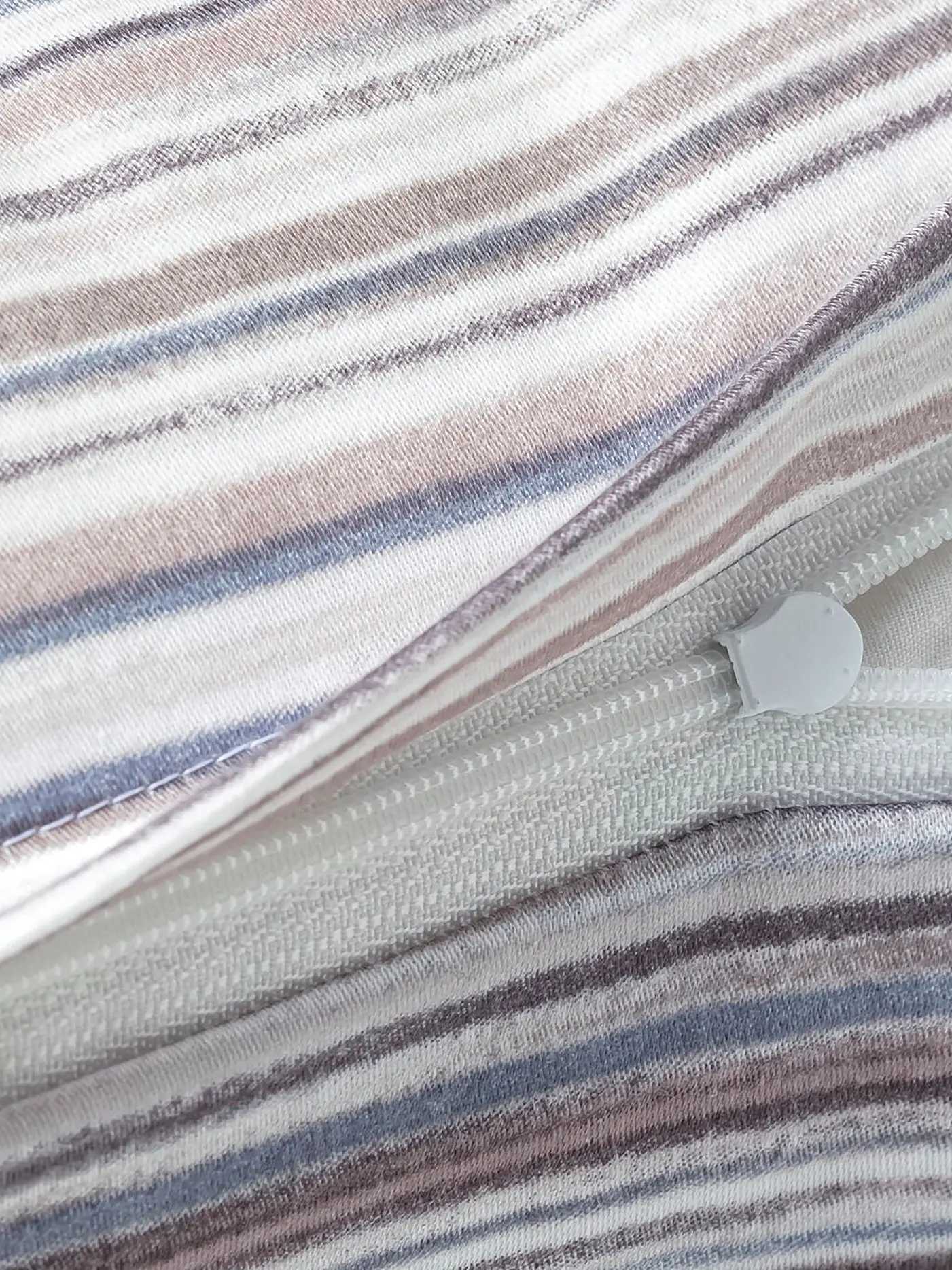 JOOP | Satin Bettwäsche VIVID 2x 70x90cm/200x200cm Stone | grau