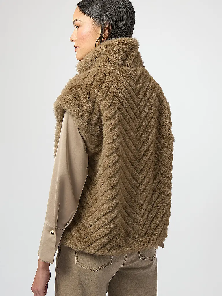 JOSEPH RIBKOFF | Gilet in Felloptik | camel