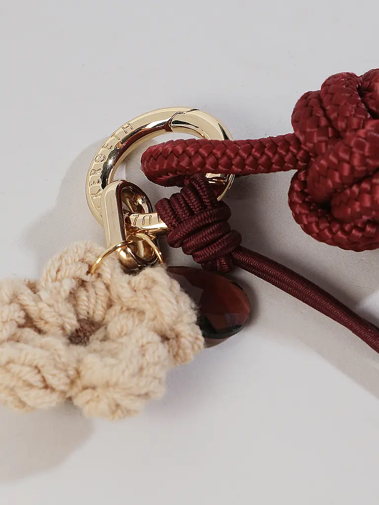 JULIA SKERGETH | Anhänger THE KNOT CHARM | dunkelrot