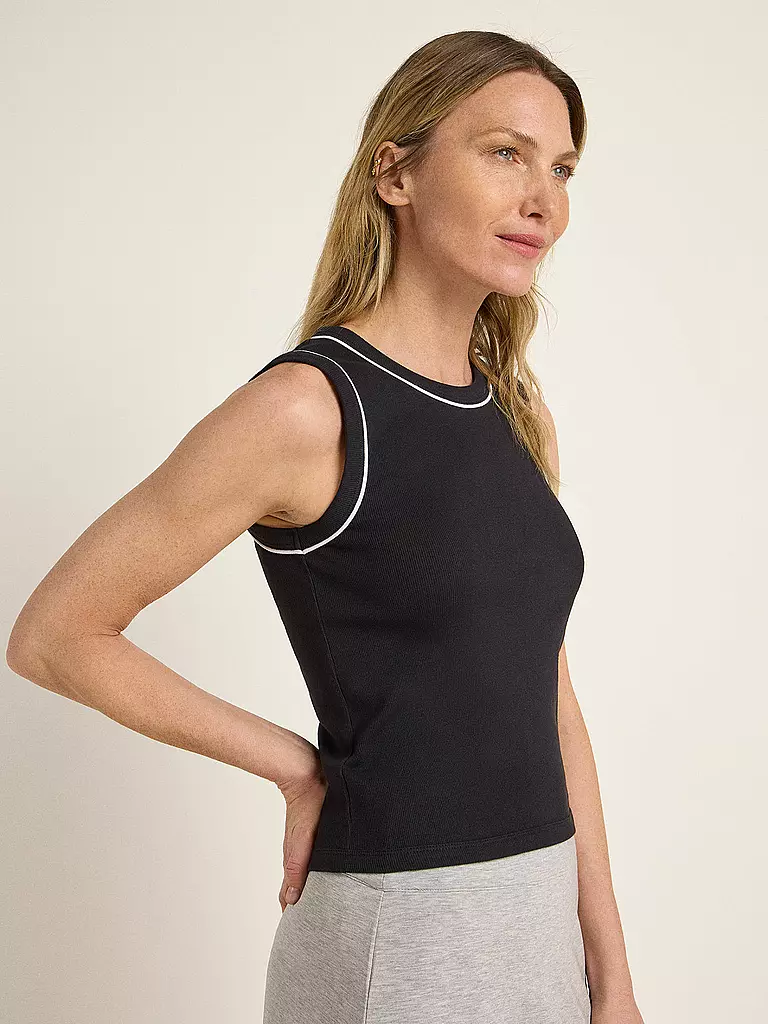 LANIUS | Top | weiss