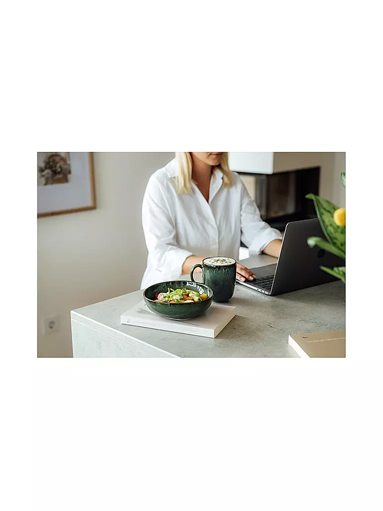LIKE BY VILLEROY & BOCH | Henkelbecher LAVE VERT 0,40l | dunkelgrün