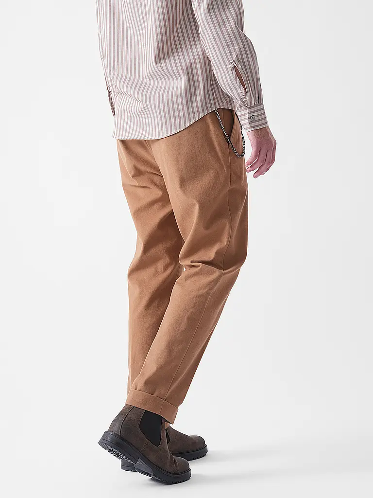 LUIS TRENKER | Samthose | camel