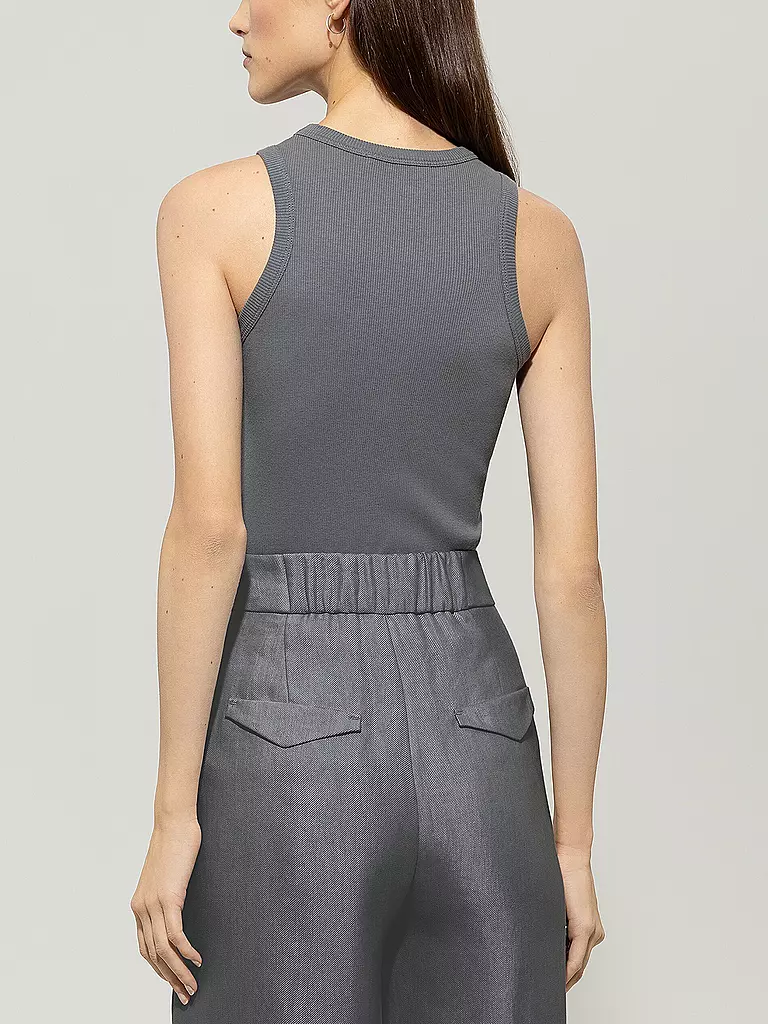 LUISA CERANO | Top | grau