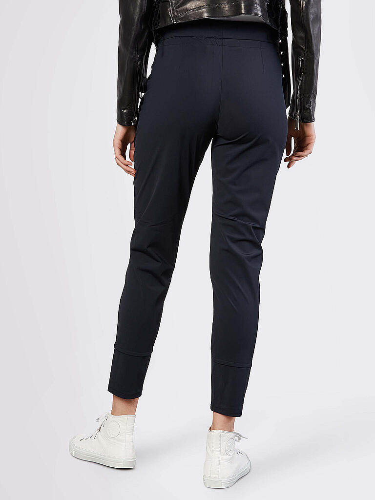 MAC Easy Active Jogginghose – Relaxed Fit, Leichter Techno-Stretch, Mit Tunnelzug & Reißverschlusstaschen