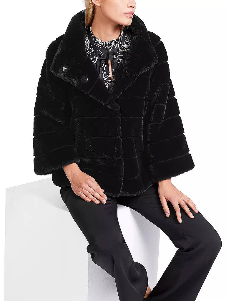 MARC CAIN | Jacke in Felloptik  | schwarz