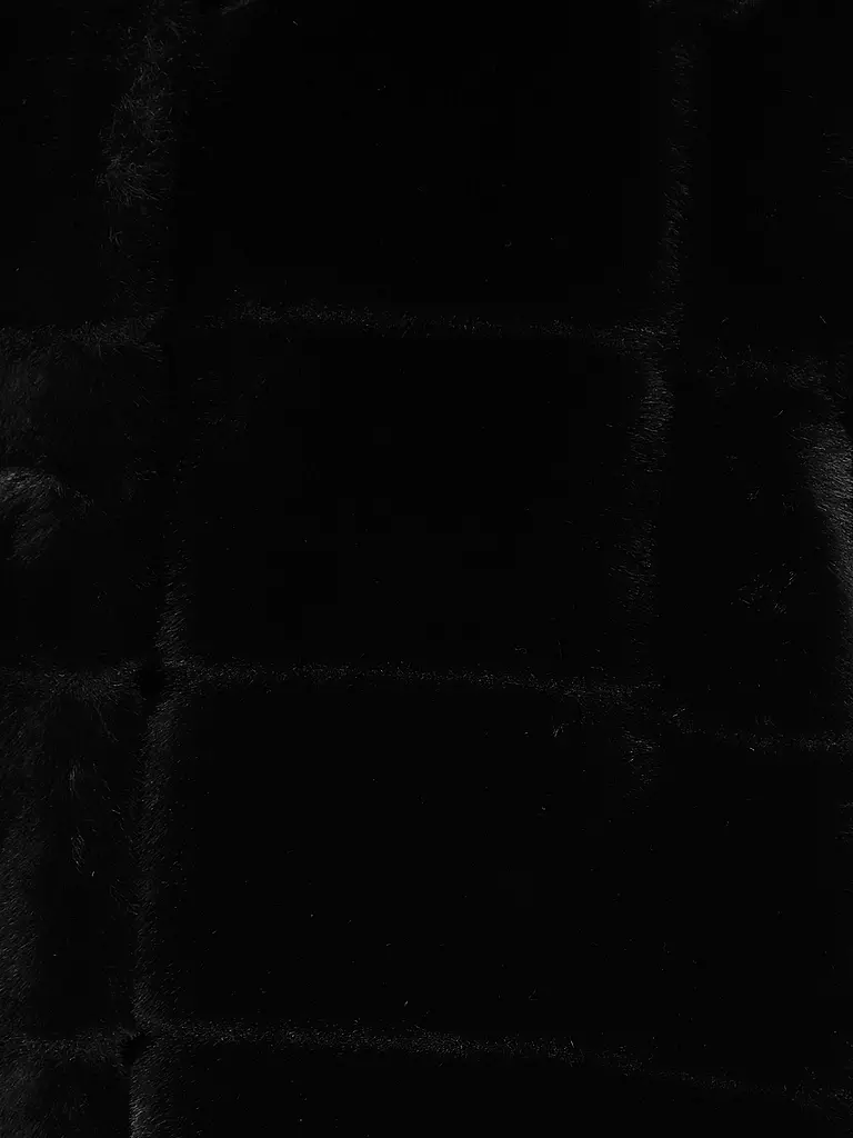 MARC CAIN | Jacke in Felloptik  | schwarz