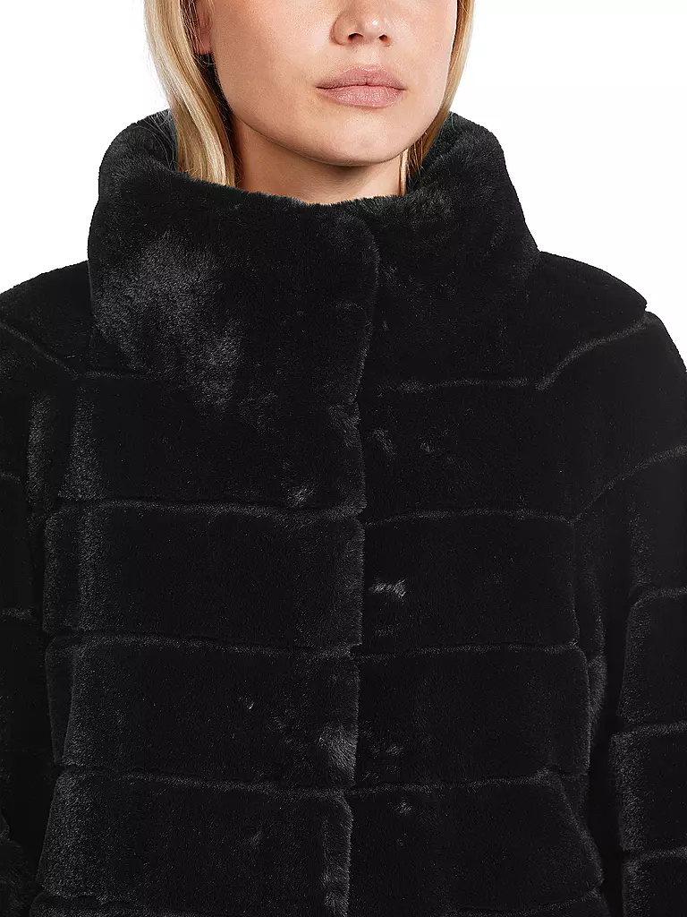 MARC CAIN | Jacke in Felloptik  | schwarz