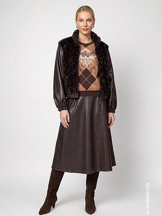 MONARI | Jacke in Felloptik