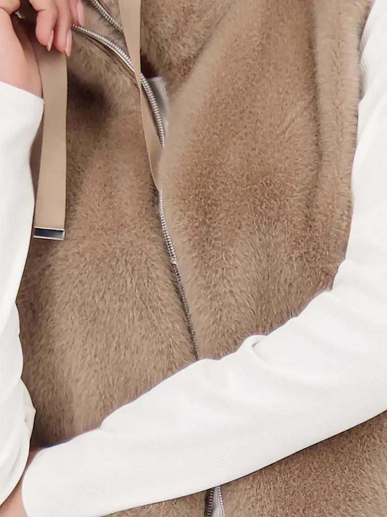 MONARI | Gilet in Felloptik | beige