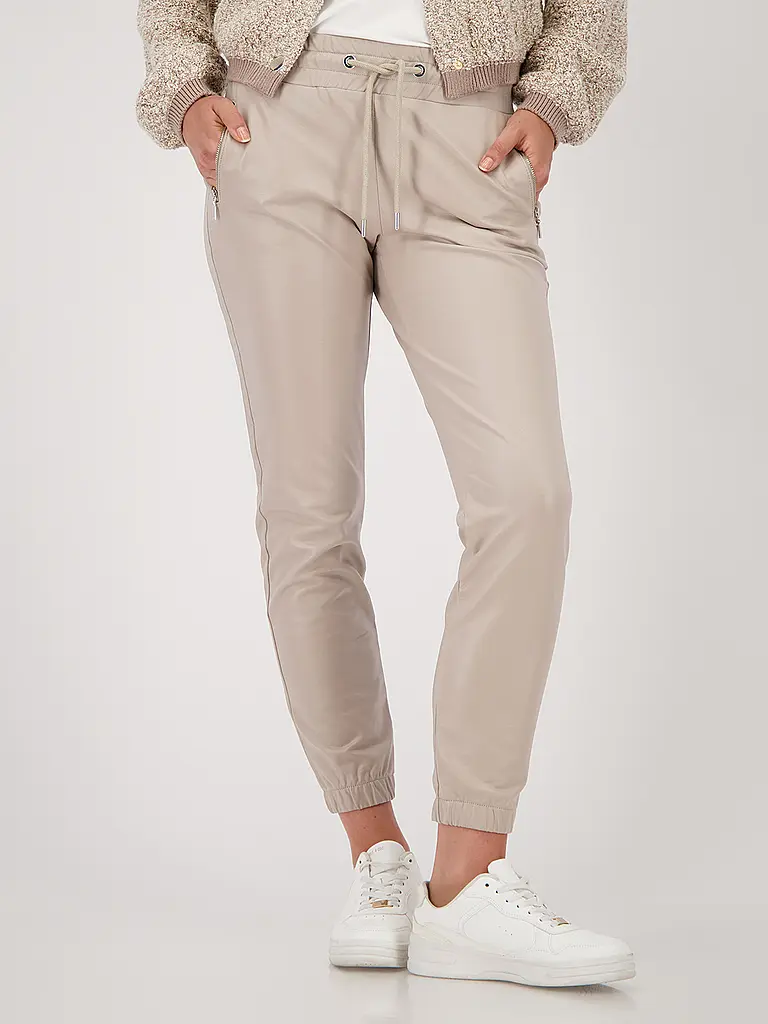 MONARI | Hose in Lederoptik | 