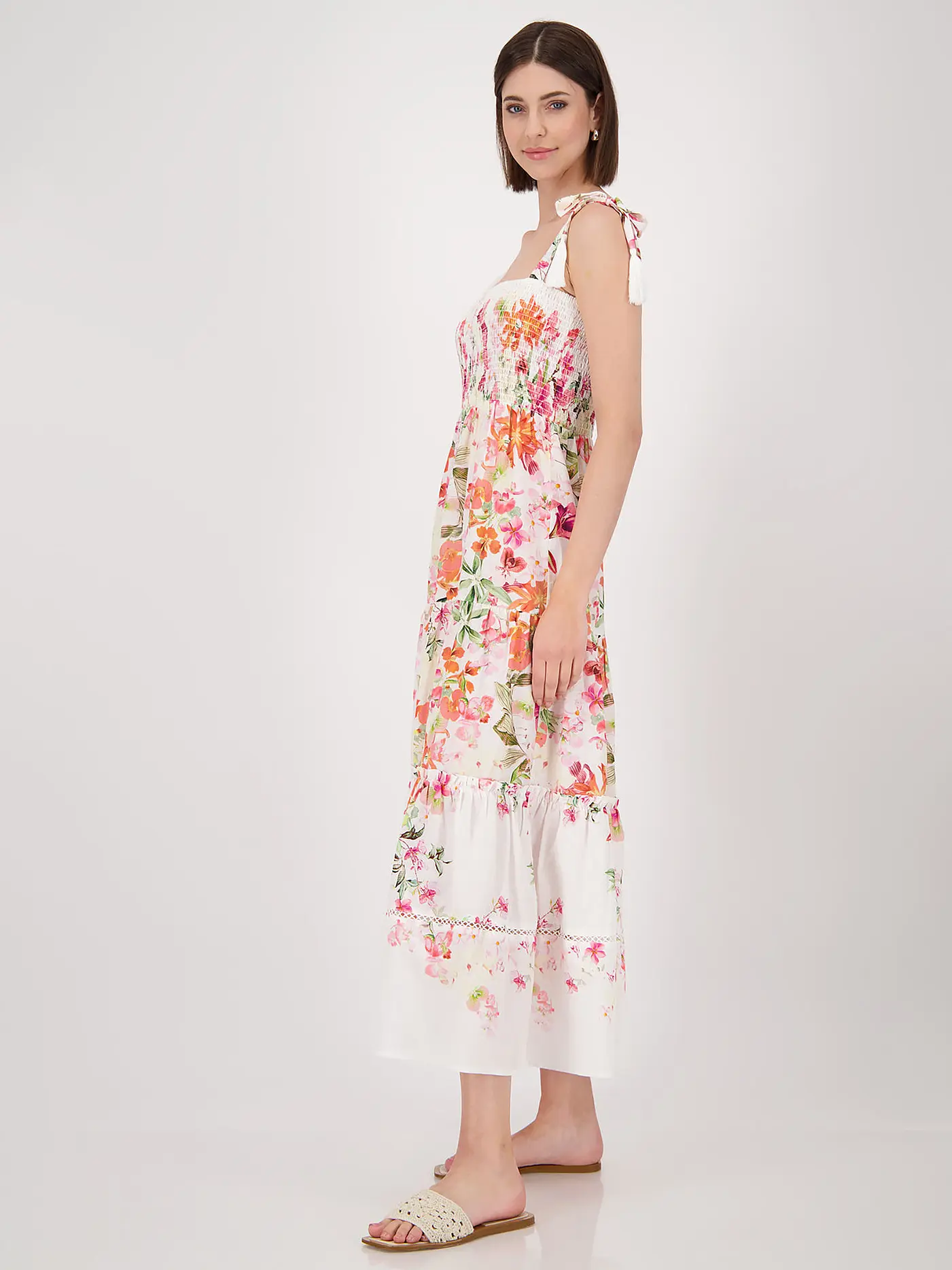 MONARI | Maxikleid  | creme