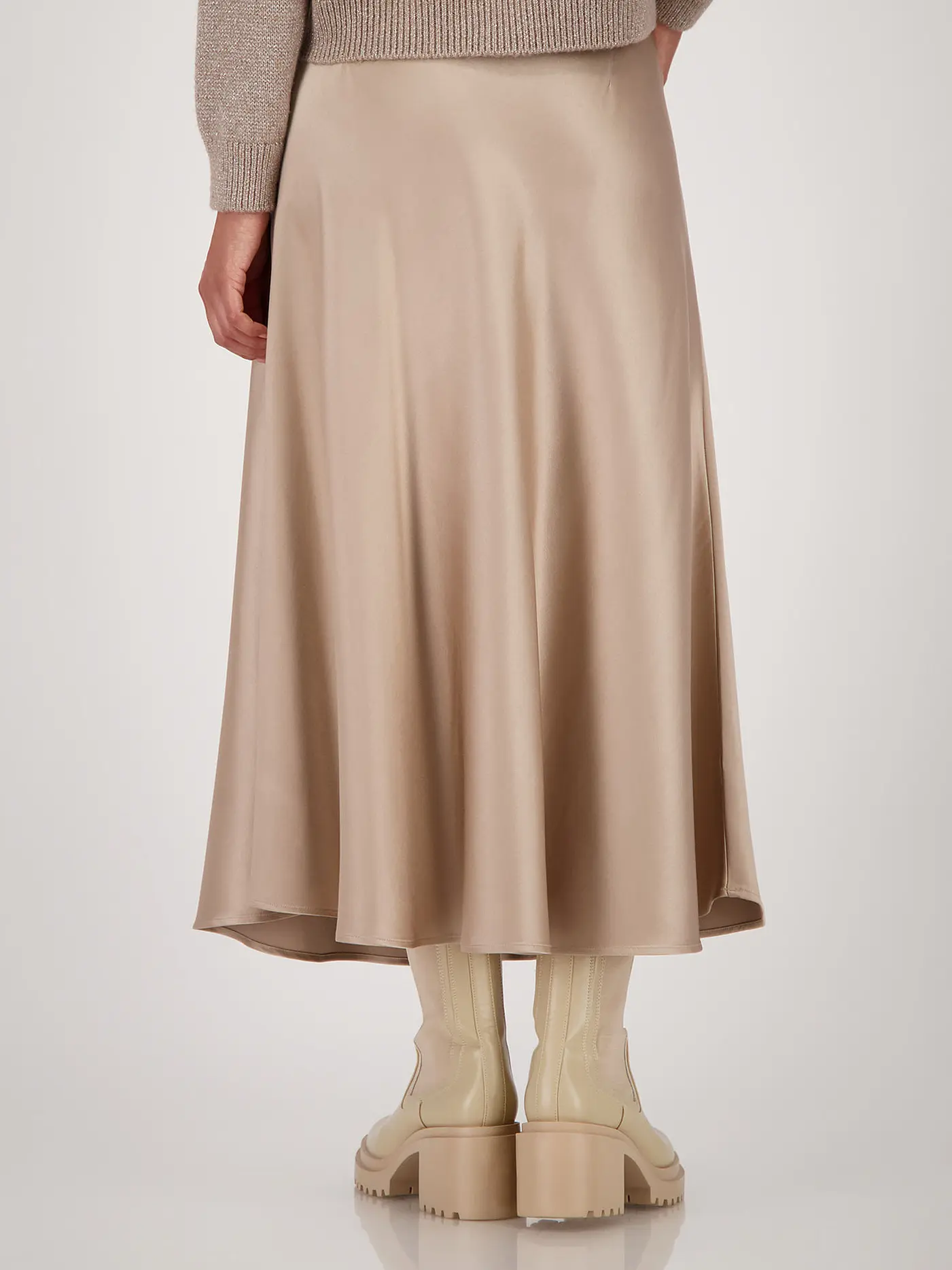MONARI | Midirock  | camel