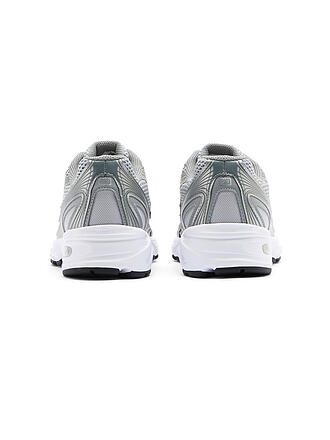 NEW BALANCE | Sneakers 740