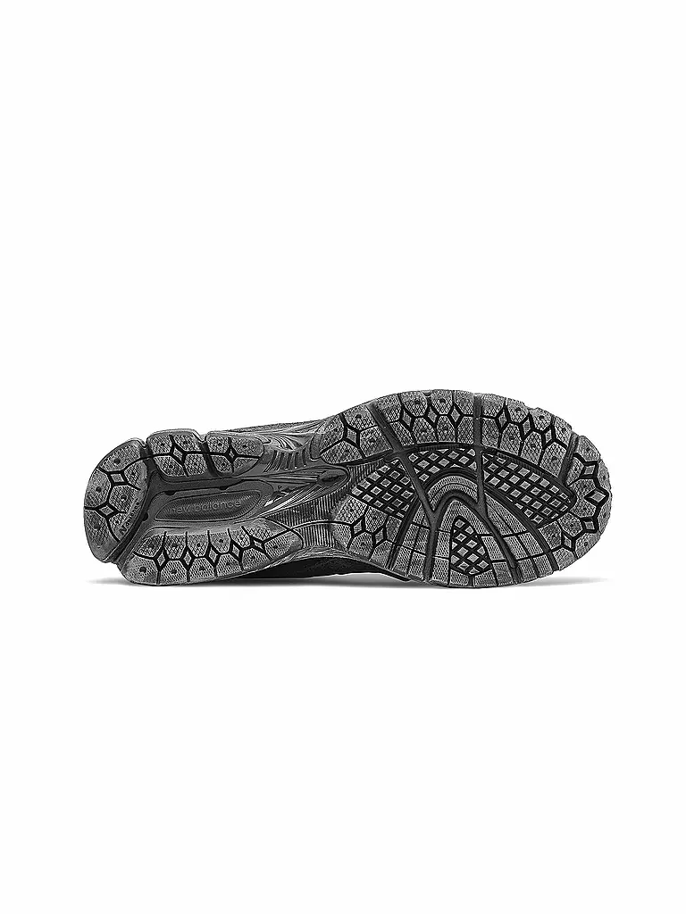 NEW BALANCE | Sneaker 2002R | grau