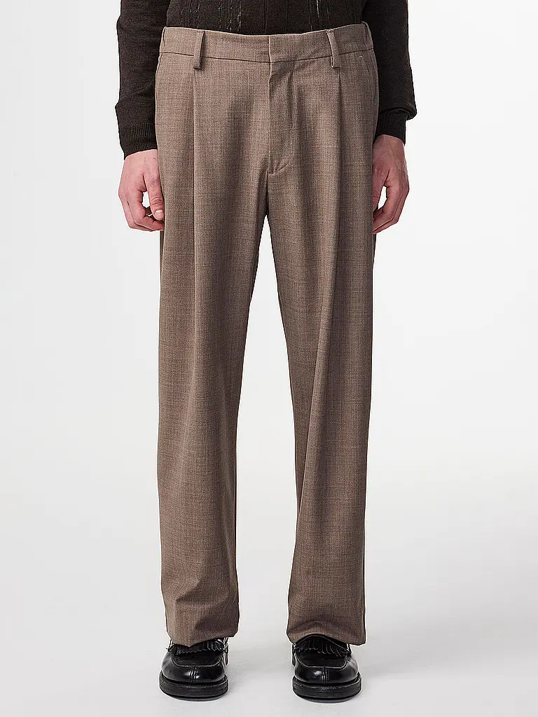 NN.07 | Chino KAY 1088 | 