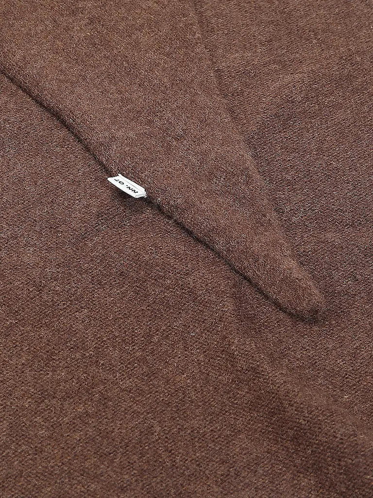 NN.07 | Triangel Schal | 