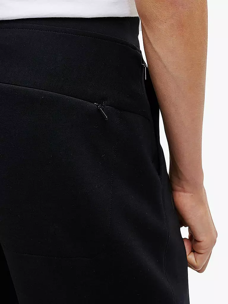 ON | Jogginghose | schwarz