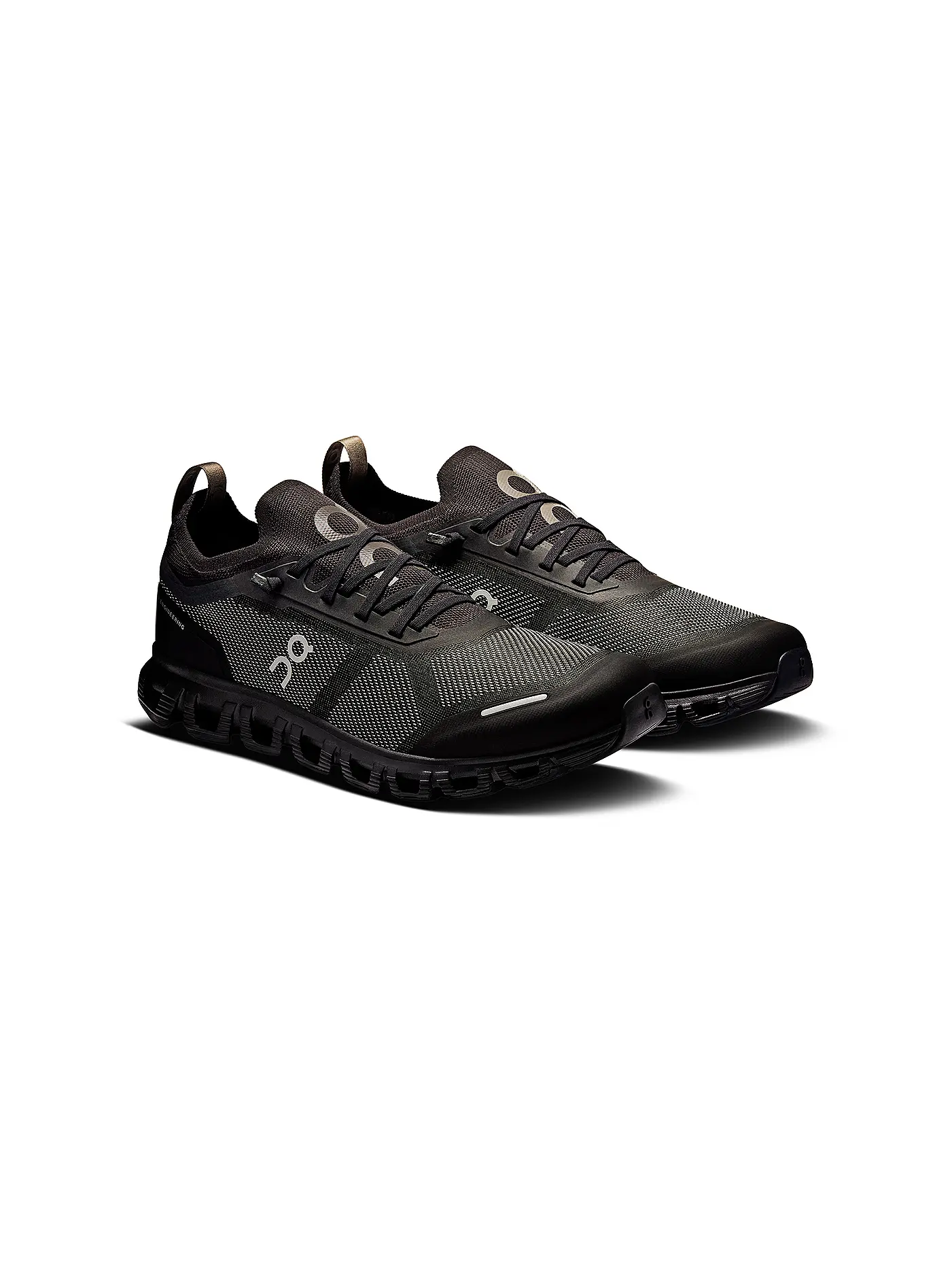 ON | Sneaker CLOUD 6 VERSA | schwarz
