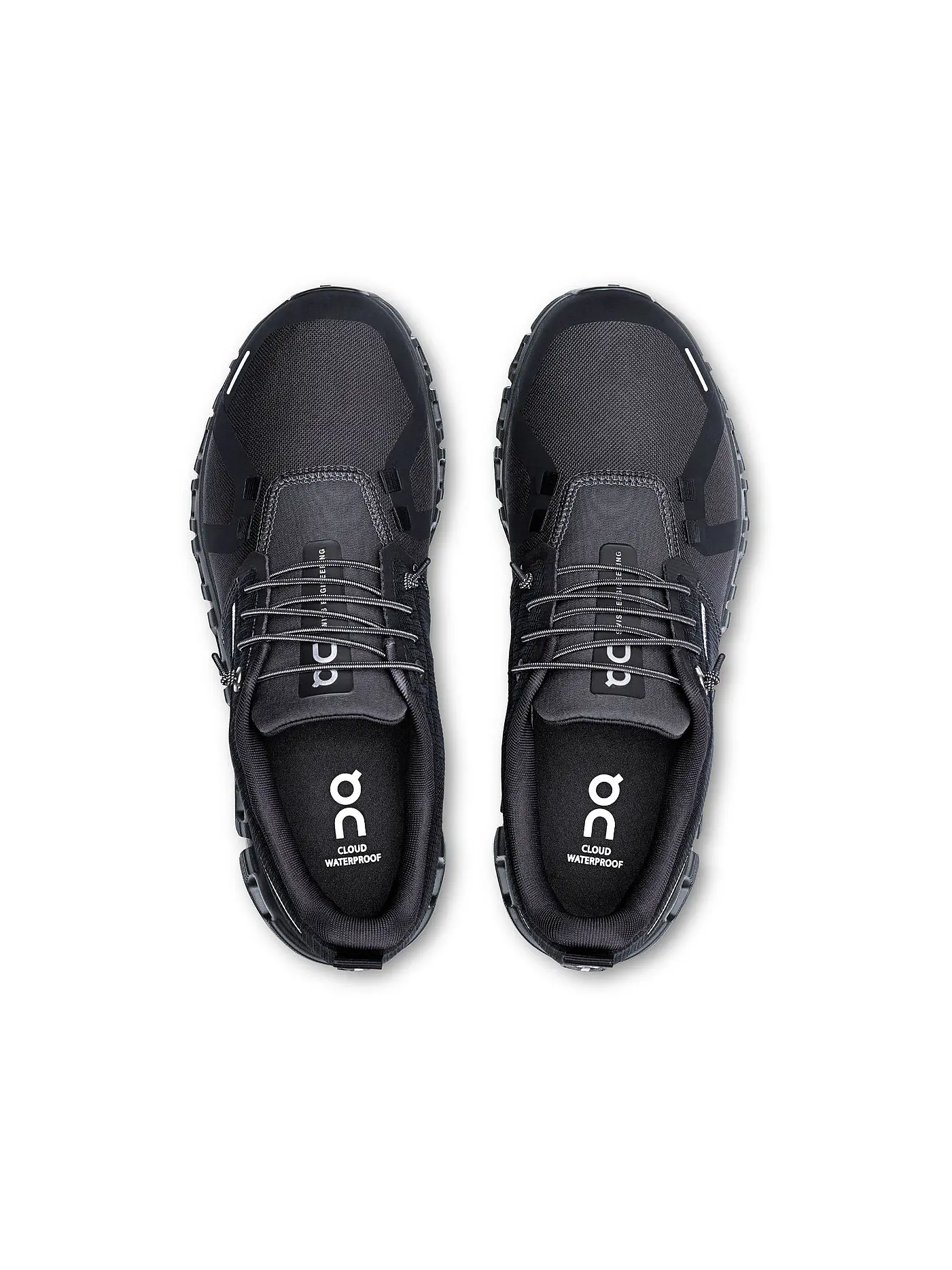 ON | Sneaker CLOUD 6 WATERPROOF | schwarz