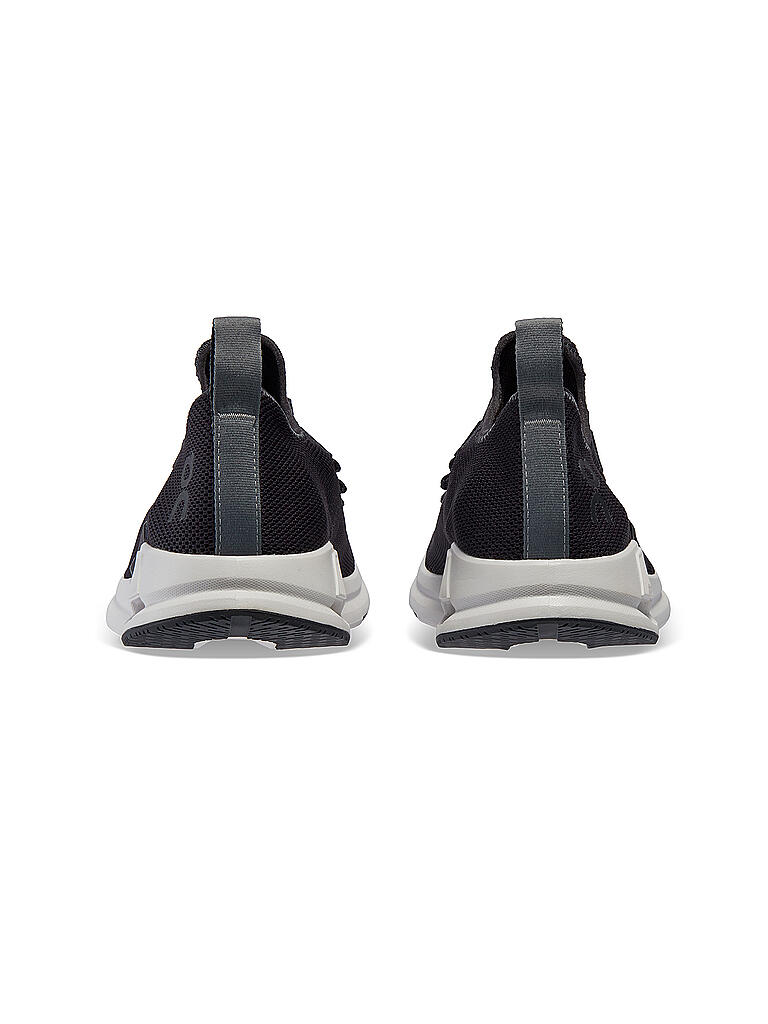 ON | Sneaker CLOUDEASY | schwarz