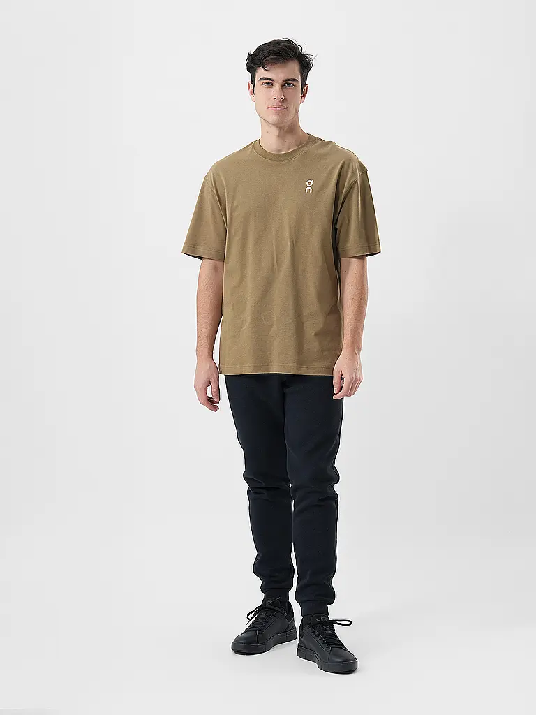 ON | T-Shirt CLUB T | Camel