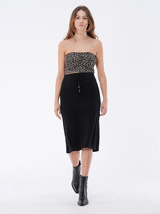 ONLY | Top Cropped Fit ONLERICA
