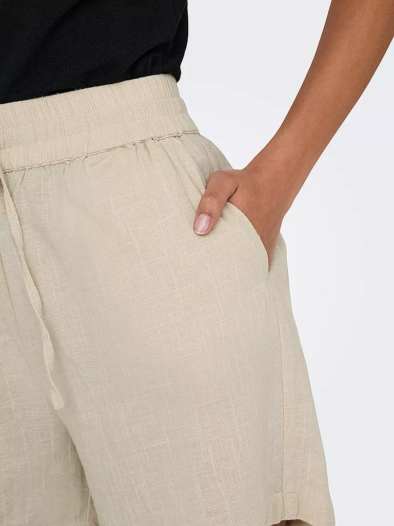ONLY | Shorts ONLTIZANA | olive